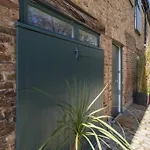 2 Bed Private Townhouse Mews, King\'S Cross London
